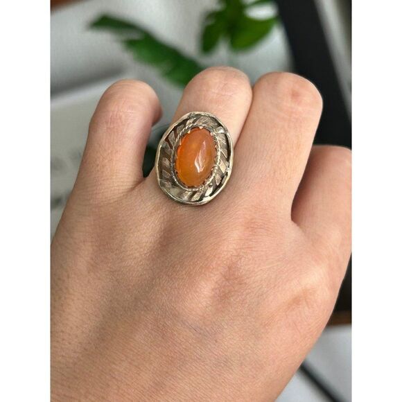 Estate Ladies 14k Gold Orange Gemstone Ring - Picture 11 of 13
